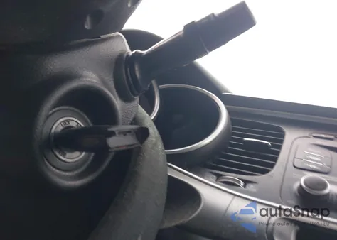 2015 Kia Optima Lx z USA, uszkodzony, nr VIN 5XXGM4A79FG465468